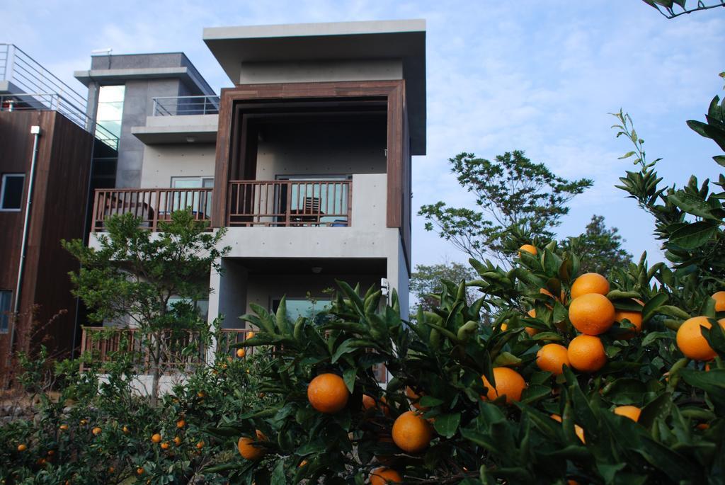 Jeju Eco Suites Seogwipo Exterior foto
