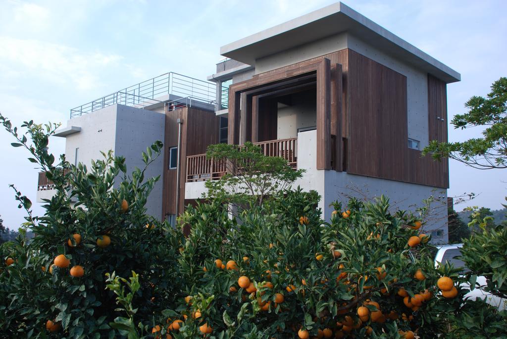 Jeju Eco Suites Seogwipo Exterior foto