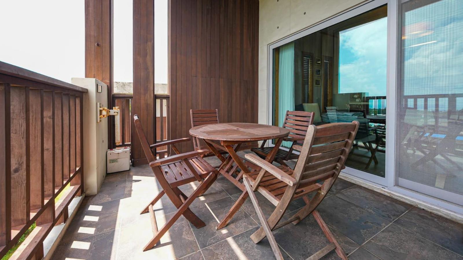 Jeju Eco Suites Seogwipo Exterior foto